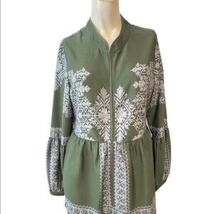 Konrad & Joseph Green Print Silky Hand washable Tunic Top Petite P